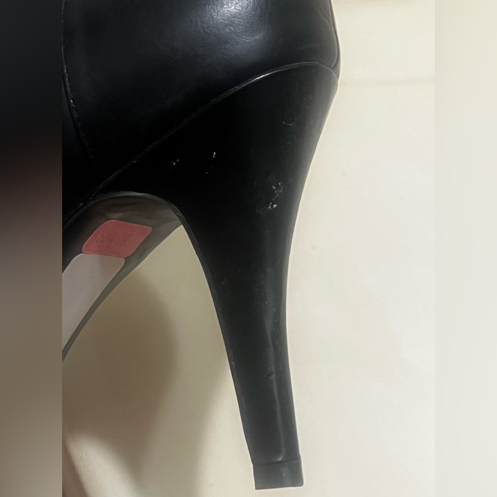 Reba Size 9 Black Booties With Open Toe, Preowned - image 5